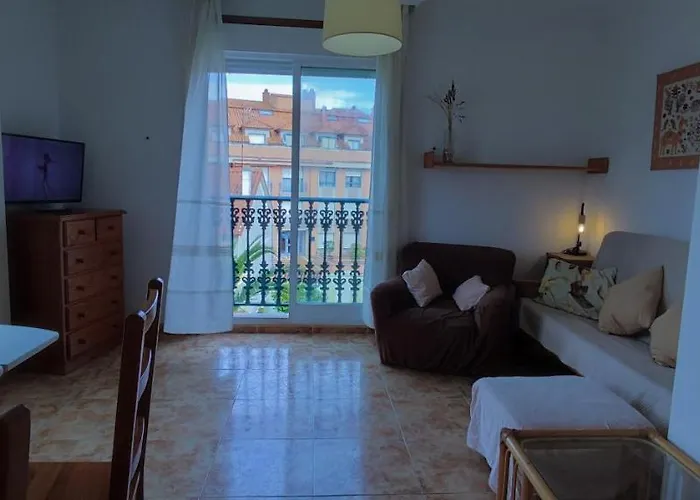 Pisos Vistalegre 2a Con Jardin Tranquilos Cerca Del Mar